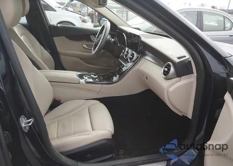 2021 Mercedes-Benz C 300 4Matic из США, поврежденный, VIN W1KWF8EB9MR626879